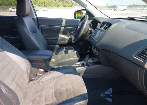 2018 Mitsubishi Outlander Sport 2.4 Se из США, поврежденный, VIN JA4AP3AW9JU021275